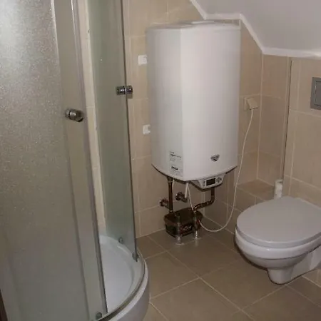 Dom Na Skraju Lasu Ferienhaus *